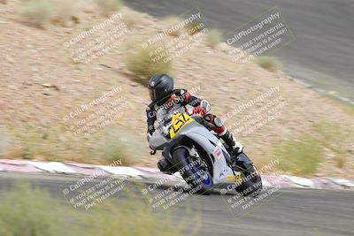 media/Jun-04-2022-WERA (Sat) [[b852bbbd55]]/Race 8 Superbike Expert Novice V7 HW/